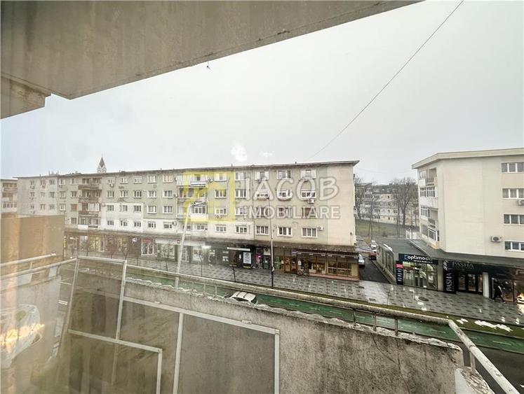 Apartament 2 camere decomandate – zona ultracentrala, Strada Marasesti - 11