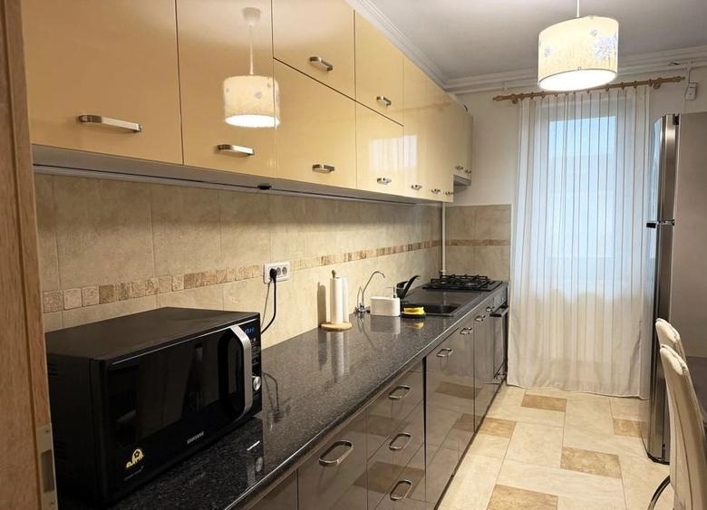 Bloc nou. Decomandat. Bucatarie inchisa. Zona ESO. Complet mobilat. Pod Propriu. - 7