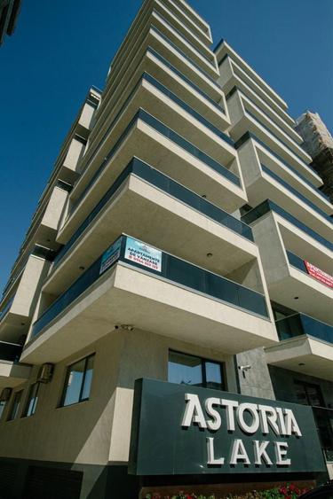 Astoria residence lake !! - 2