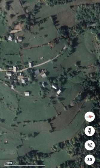 Vand teren + casa veche, suprafata 4000 mp situat langa drum principal - 1