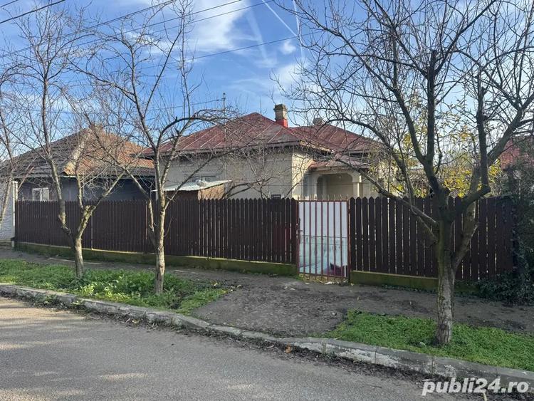 Casa de vanzare - oras Lehliu Gara - 4