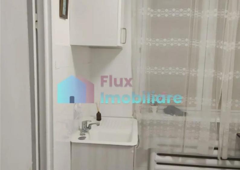 Apartament cu 2 camere zona centrala - 9