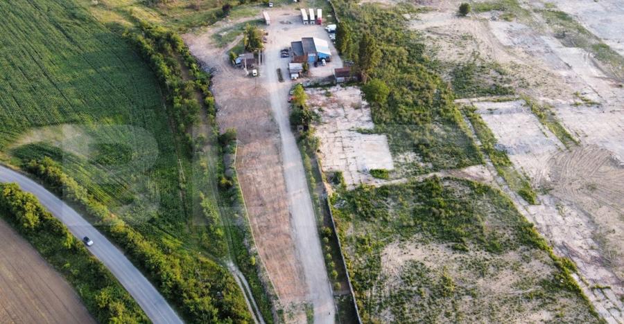 Teren 15851 mp , zona Bucov-Pleasa , Hala si spatiu birouri - 1
