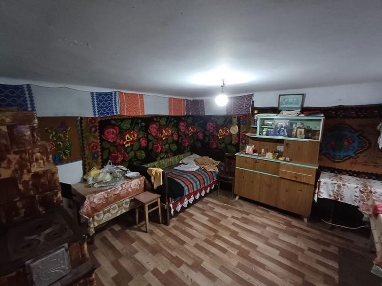 Vand casa, comuna Corbi, judetul Arges - 1