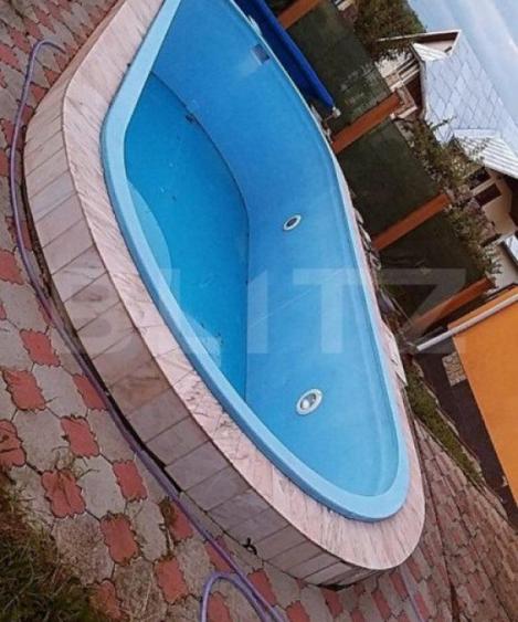 Casa, 6 camere, 280 mp, zona Est - 2