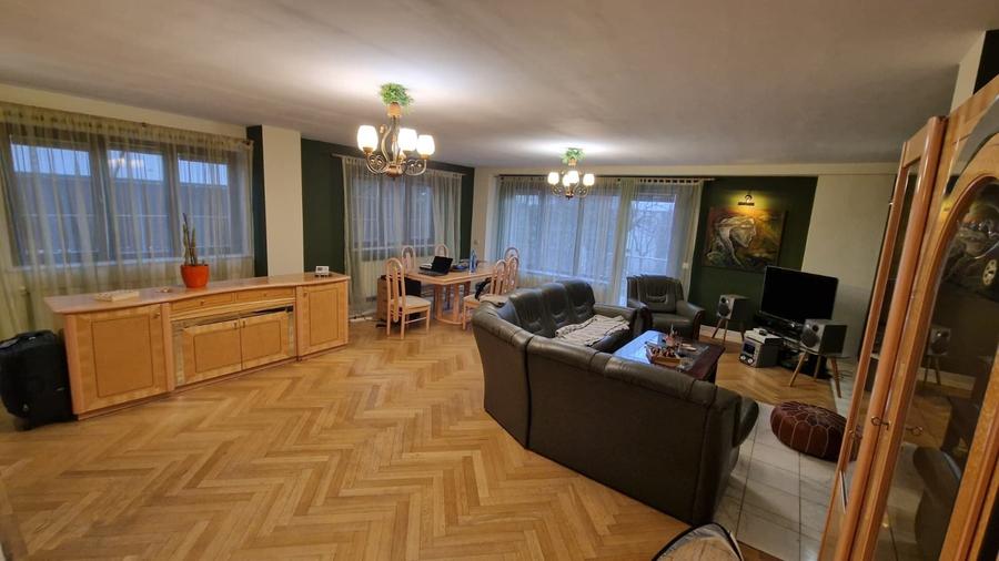 Vila singur curte - 20