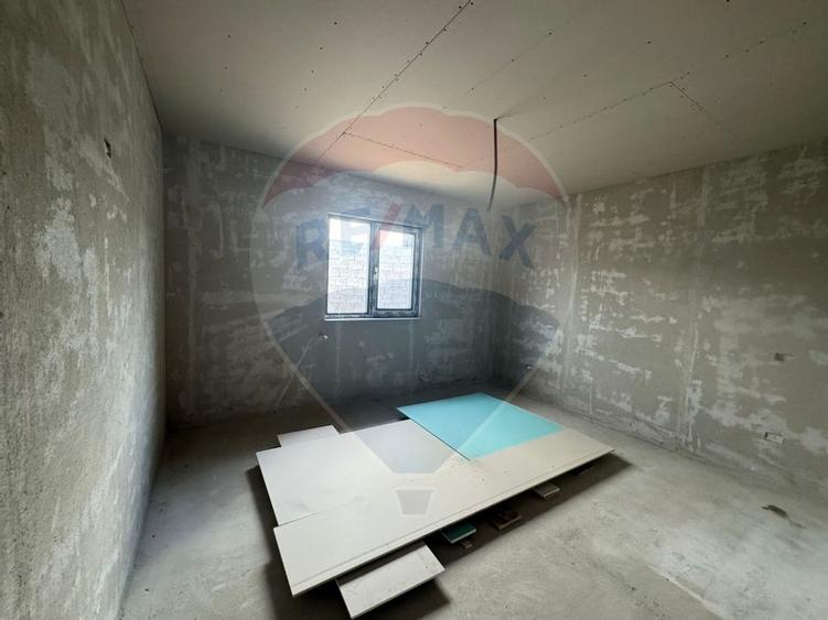 Casa / Vila cu 3 camere in Campineanca - 6