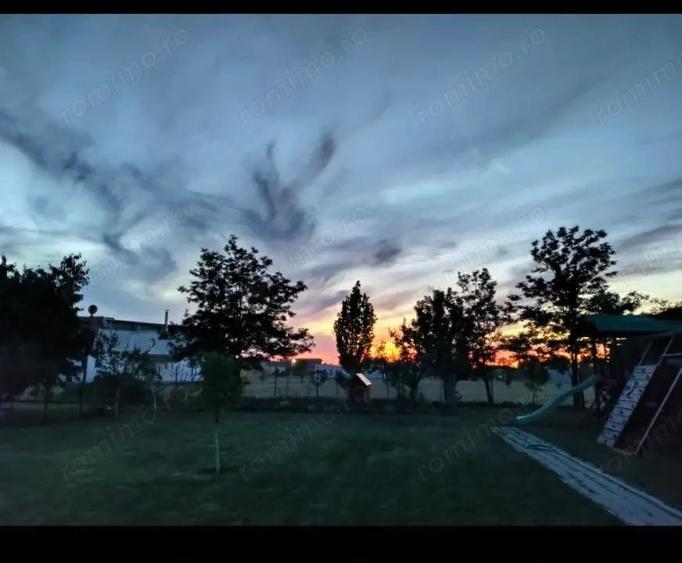 Casa de vanzare 5 camere P+M, Salard - 4