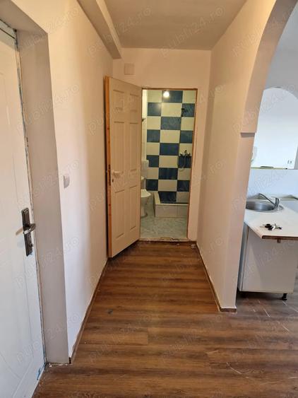 Proprietar vand garsoniera confort 1. Suprafata utila 45.5 m Bucuresti - 8