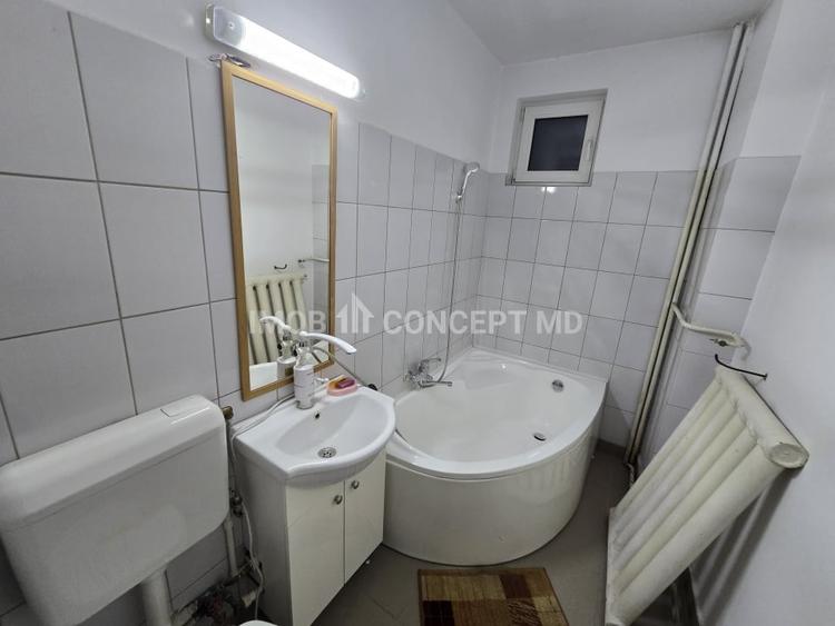 VANZARE PARTER cu 2 camere PE BULEVARD, in Ploiesti - 14