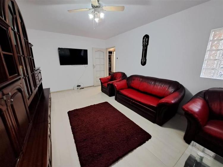 RECO chirie etajul 1 central - 7