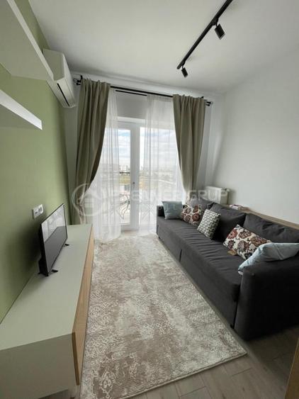 Apartament cu 2 camere decomandat în Podu Roș