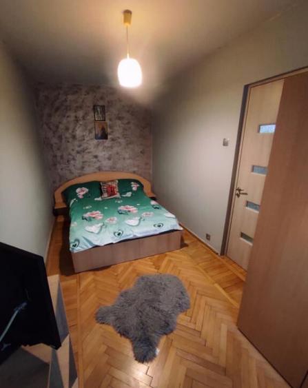 Apartament 2 camere semidecomandat, 42mp , Craiovita Noua, N - 1
