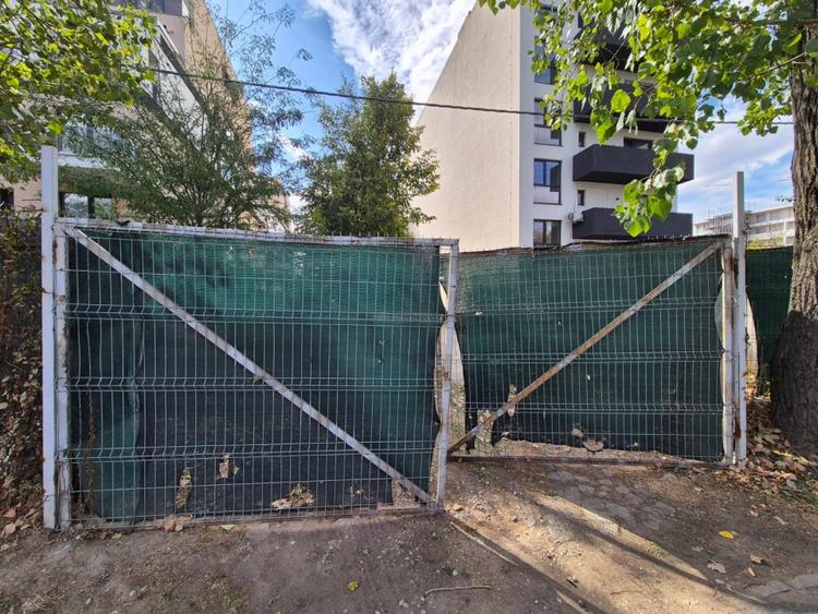 TEREN DE INCHIRIAT - SISESTI - 3