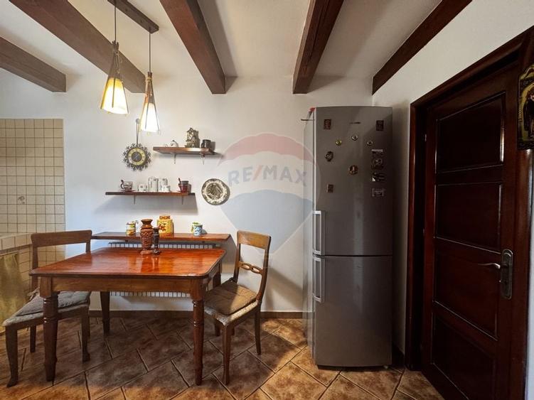 Casa +teren de vanzare in Bacau,  pozitie excelenta la E85 - 10