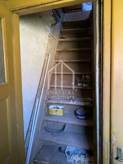 Casa de vanzare in Sibiu, cu doua apartamente - 6