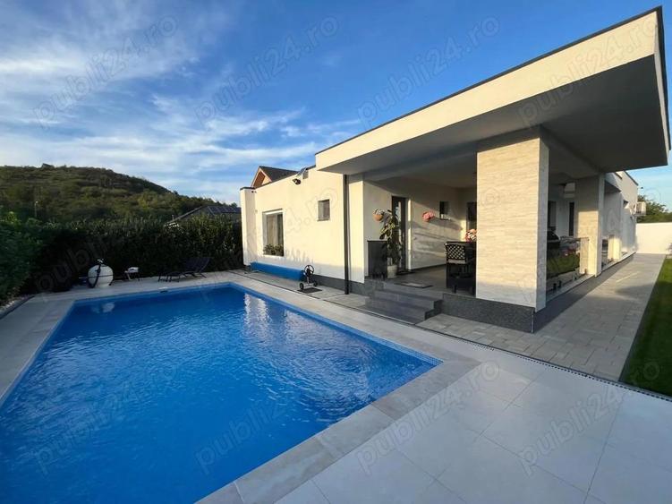Vila cu 3 camere, 3 bai , piscina , ready-to-move, lux, Podgoria, Bihor. - 18