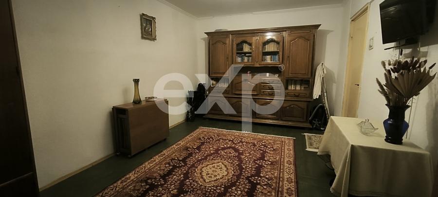 NEGRU VODA | Apartament 3 camere | decomandat | etajul 1 - 1