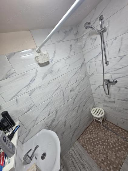 Garsoniera renovata Zona Buzia?ului Etaj 2 - 7