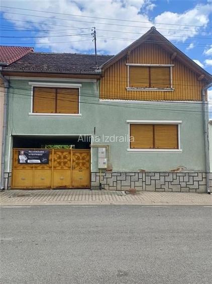 Casa deosebita stil clasic și modern Str. Samuel Micu Talmaciu Casa deosebita stil clasic și modern Str. Samuel Micu Talmaciu