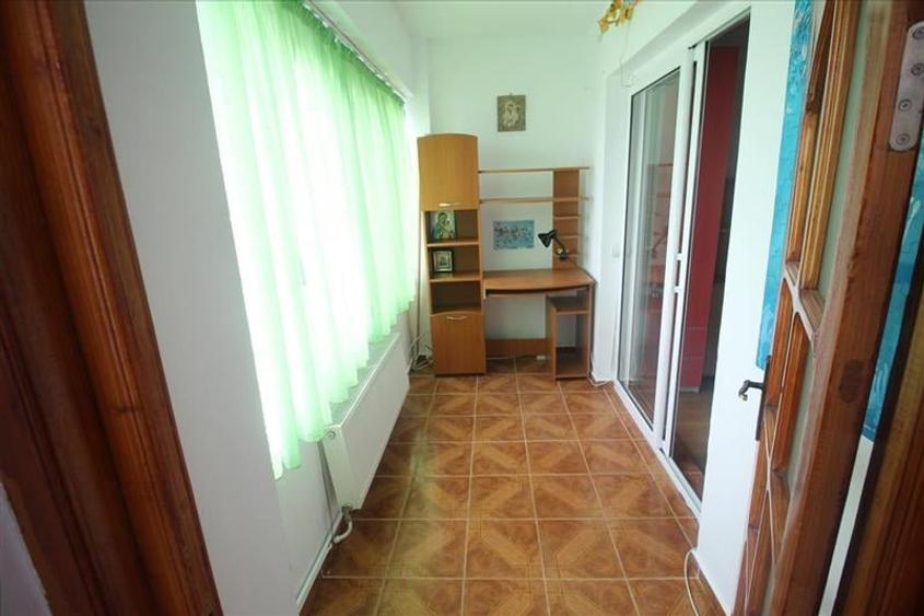 Ultracentral - parcul Trandafirilor - 3 camere - mobilate si utilate - 6