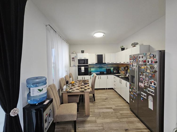 Duplex pe parter, între Moșnița Nouă și Urseni, cu 2 băi, 2 terase, comision 0% - 6