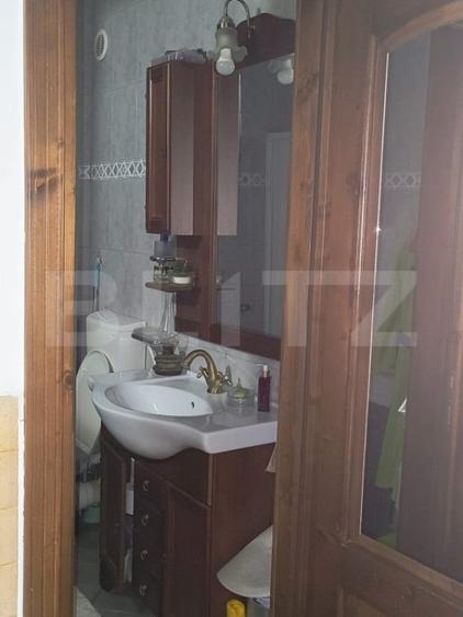 Casă cu 5 camere cu Teren 360 Mp în Central