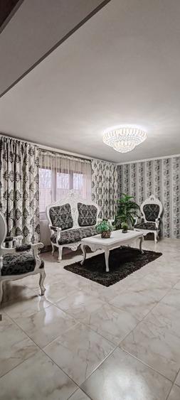 Casa cu piscina+ garaj in VADU PASII - 2