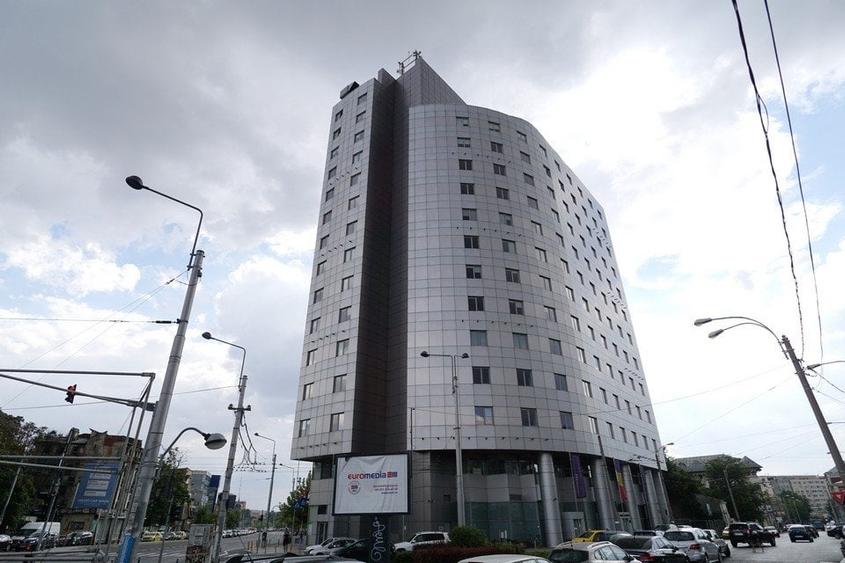 Comision 0% ! Spatiu birou in Piata Victoriei - Buzesti - 2