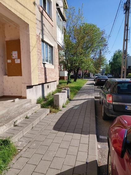 De inchiriat apart parter ,str.Vasile Lupu - 5