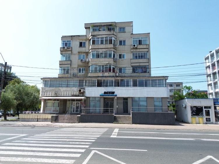 Apartament de vanzare Galati, 6 camere, Faleza - locuinta sau birouri - 10