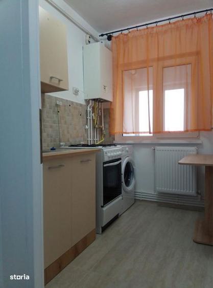 Inchiriez garsoniera - 1