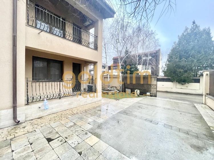 VILA INDIVIDULA/CURTE/PISCINA/MOBILATA/PIPERA/PROMENADA - 7