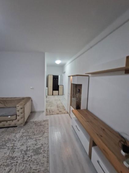 Inchiriez Apartament 2 camere - 8