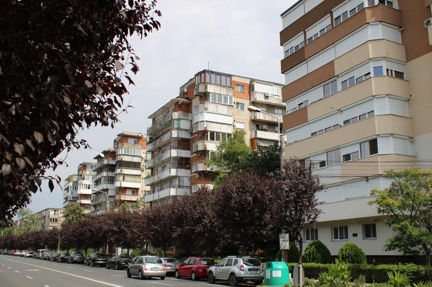 3 camere - Complexul Studentesc -Bld. Corneliu Coposu - 1