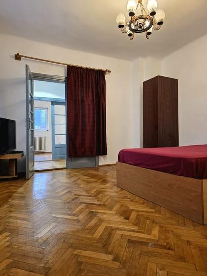 Casa curte | Inchiriere pentru Spatiu Comercial | Metrou Crangasi - 10