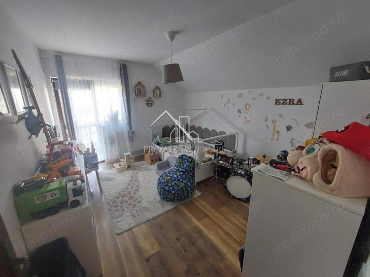 Casa Moderna De Vanzare, Livezeni - 11