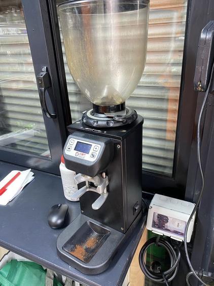 Chiosc cafea to go - cedare afacere sau locatie - 5