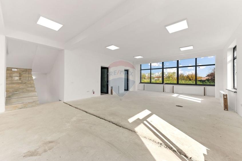 DE INCHIRIAT Spațiu comercial de 480mp Central BUFTEA - 9