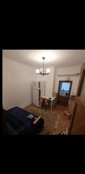 Tineretului sincai vila etaj 1 - 4