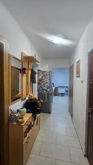 Apartament 3 camere în zona PIATA 14 IULIE - 5