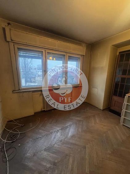 Muzeul de Arta | 3 camere | 53mp | Decomandat | De renovat | B12590 - 4