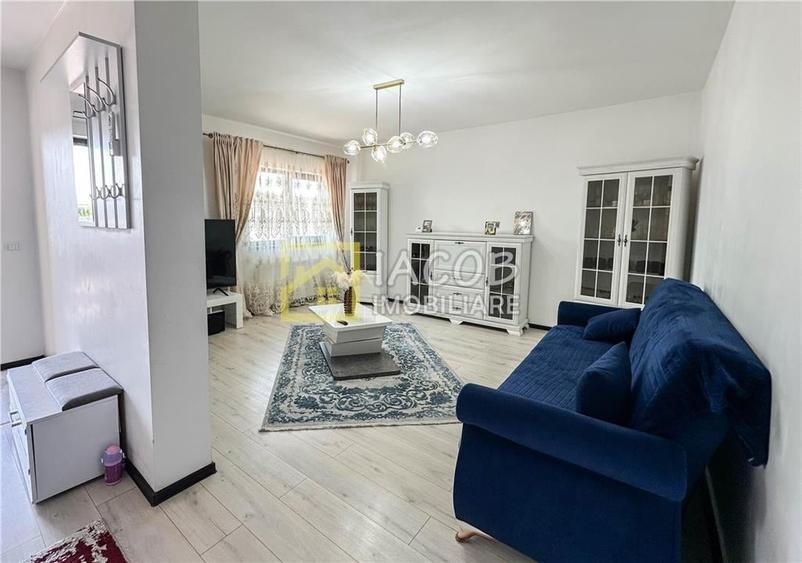 Casa moderna, finalizata in 2022, Hemeius - 4