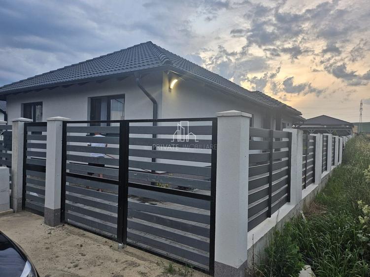 Casa/Vila Noua de Vanzare, mobilata/Utilata, Deosebita, Nazna - 11