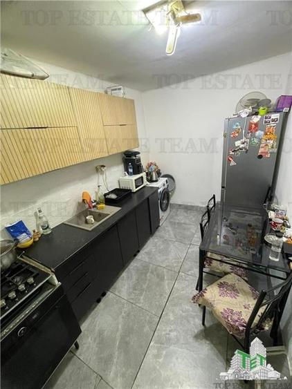 Casa cu teren de 80 mp in Giulesti - 8