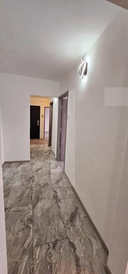 Apartament de vanzare, cu 3 camere, 73 mp, renovat complet, zona centrala - 5