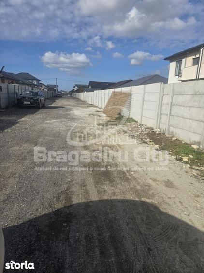 Teren intre case predare cu contoar curent si gaze - 7