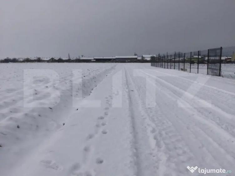 Teren intravilan de vanzare, parcelabil, 12.000 mp, zona Cod - 1