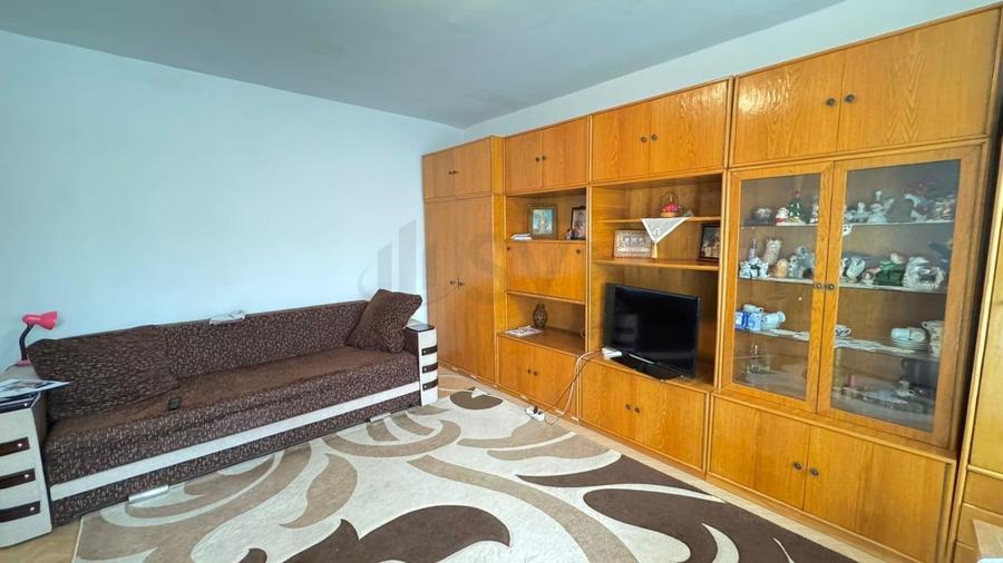 REA1025810 Garsoniera I Tei - 1