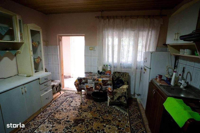 De vanzare casa la 5 min de Roman, suprafata teren 900 mp, 55.000 euro - 10